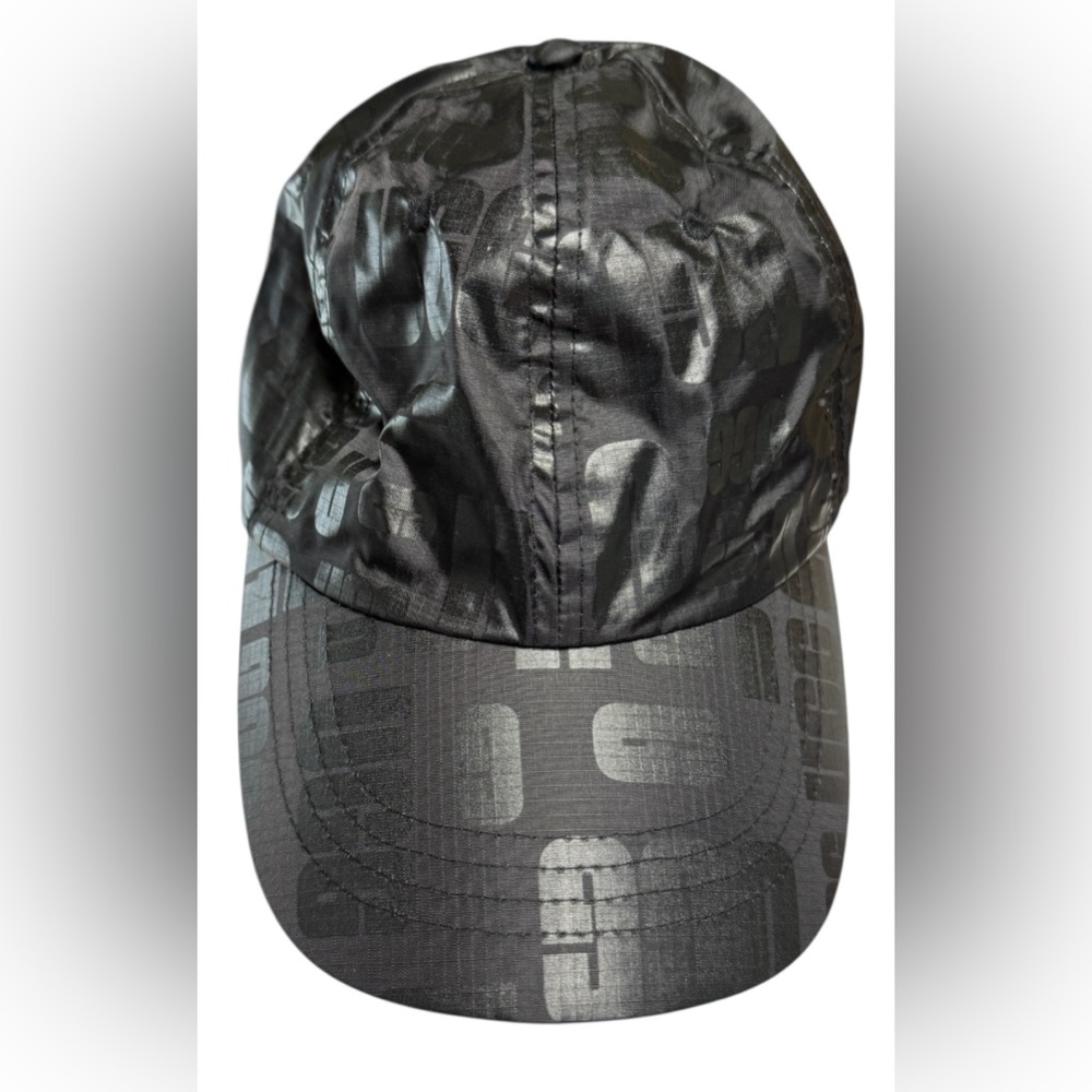 NWOT UGG Nylon Snapback Baseball Cap Black Unisex